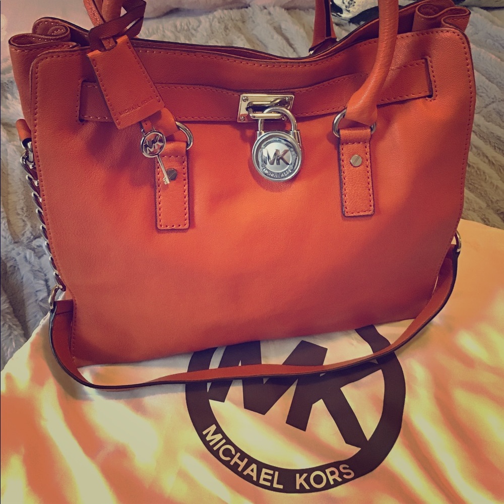SOLD!Michael Kors- Hamilton Bag